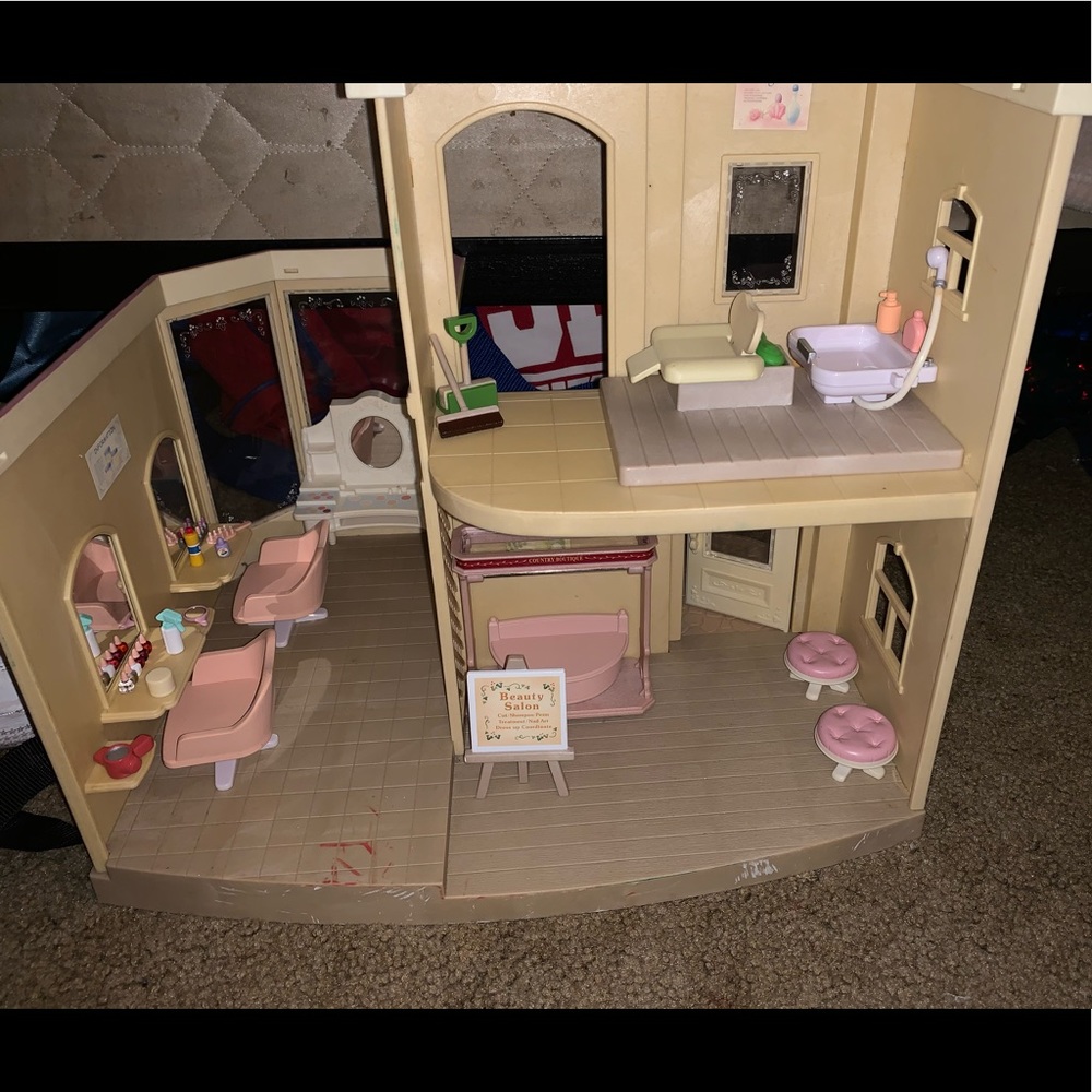 calico critter Beauty salon